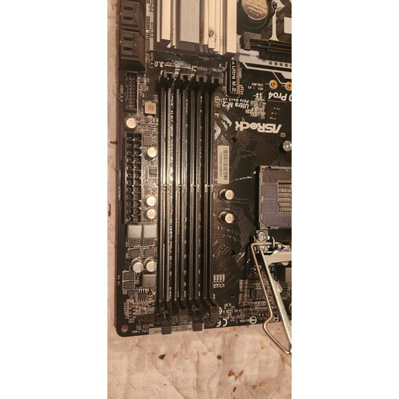 ASRock B250 PRO4 Intel LGA1151 DDR4 ATX Motherboard - Picture 3 of 7